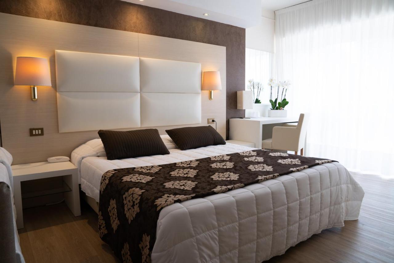 Hotel Conca Verde Lignano Sabbiadoro Eksteriør bilde